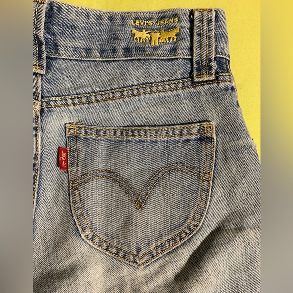 Levi's 504 slouch jean shorts - Picture 5 of 7